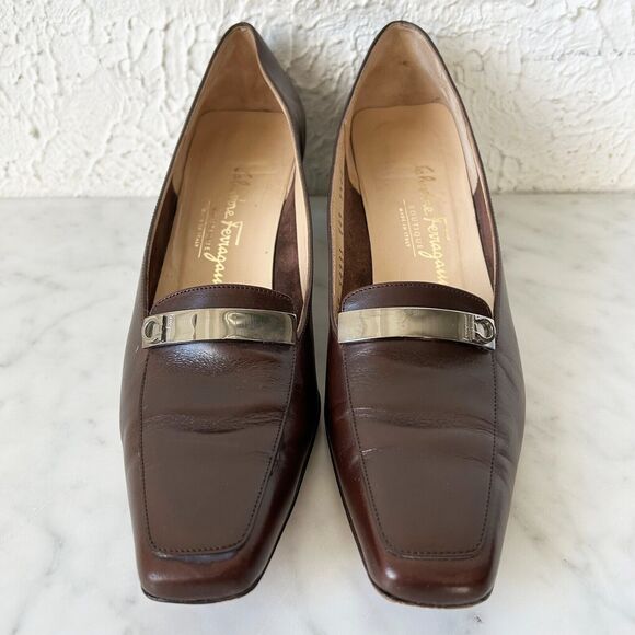 Salvatore Ferragamo Brown Leather Pumps 9.5 AAAA Narrow Silver Bar Square Toe - Picture 3 of 8